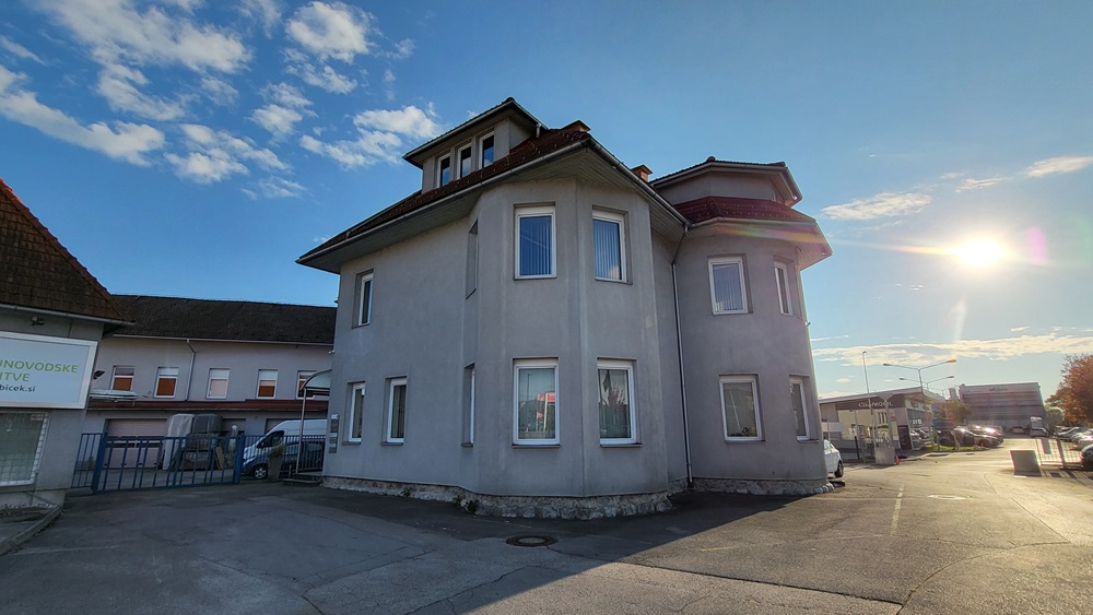 Prikaz zgradbe posvetovalnice